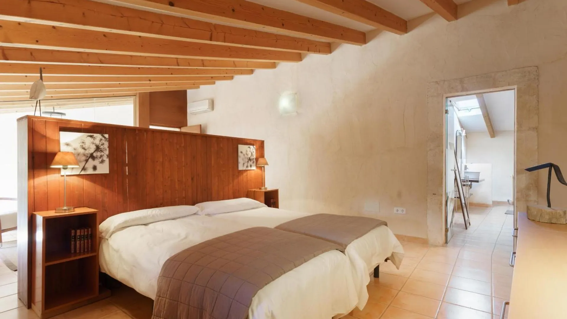 Yourhouse Can Mir Villa Búger 0*,  Spanyolország